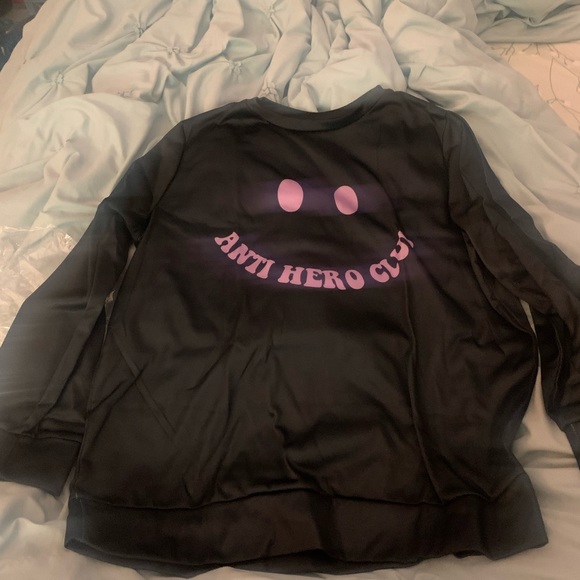 It's Me Hi I'm The Problem Print Sweatshirt - Picture 4 of 5